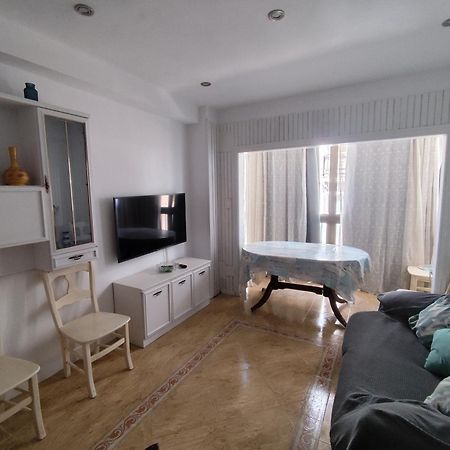 Apartamento Vacacional Paseo Maritimo Estepona Apartment Bagian luar foto